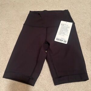 Lululemon Wunder Train High-Rise Short 8"